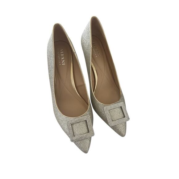 Alfani Stepflex Women’s Glitter Pointed- Toe Wedge Pump SZ 7.5M Gold - Picture 2 of 7